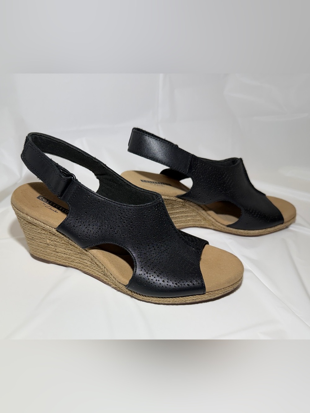Collection by Clarks Comfort cushion Wedge Sandals - Black